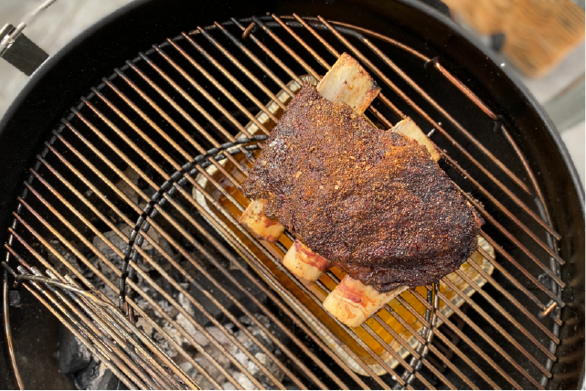 How to smoke beef short ribs